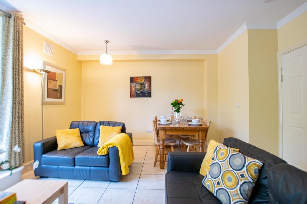 126 - Gort Na Coiribe 4 Bedroom Duplex, By Shortstays Голуэй Экстерьер фото