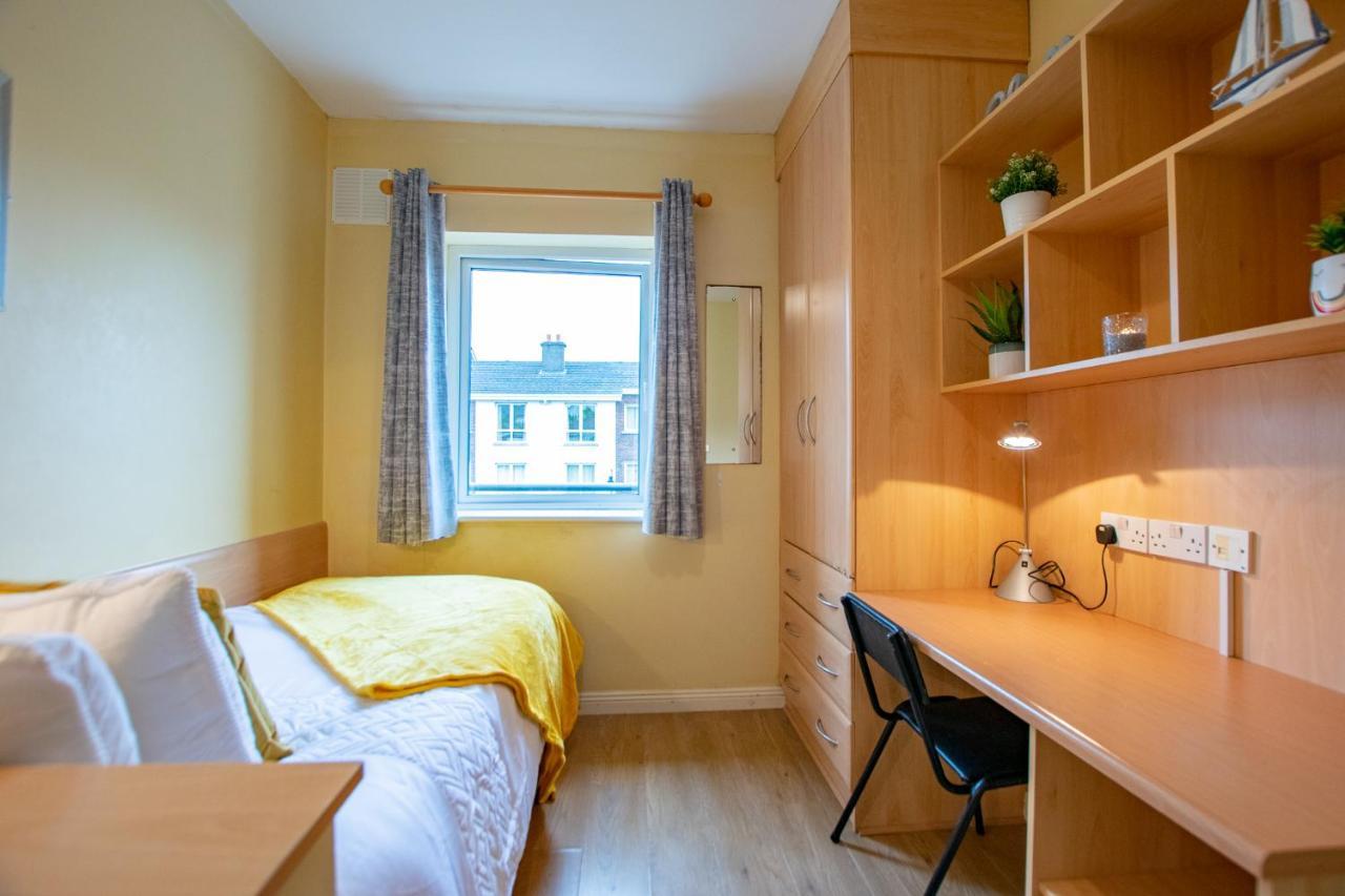 126 - Gort Na Coiribe 4 Bedroom Duplex, By Shortstays Голуэй Экстерьер фото