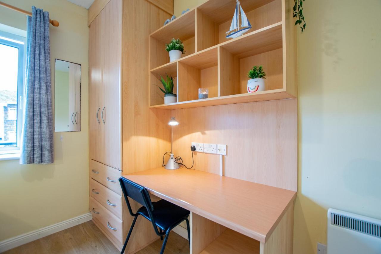 126 - Gort Na Coiribe 4 Bedroom Duplex, By Shortstays Голуэй Экстерьер фото